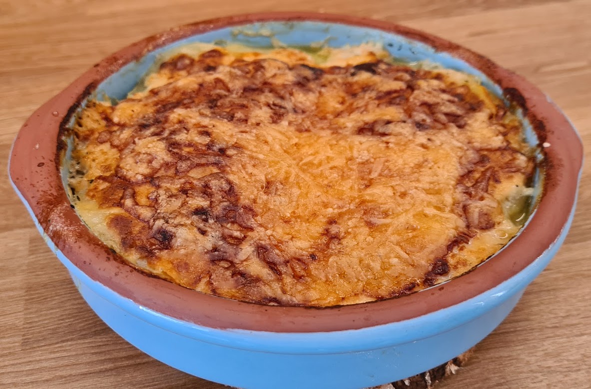 Glutén- és laktózmentes csirkemell besamel mártásban, burgonyával