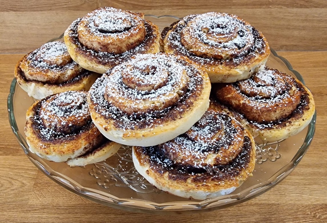 Glutén- és laktózmentes pihe-puha kakaós csiga